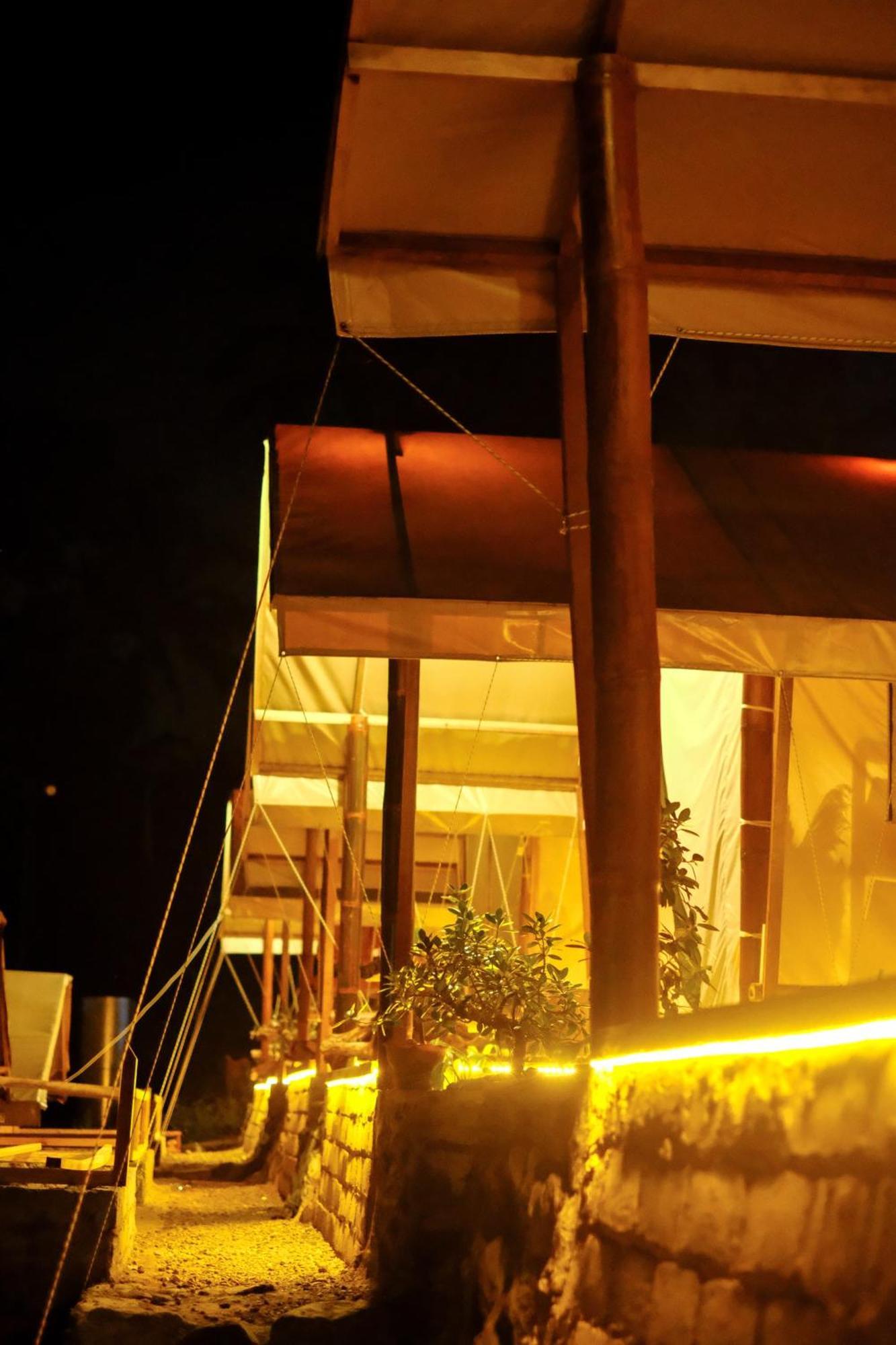 Hotel Dear Traveller Luxury Glamping Sidomukti Exterior foto